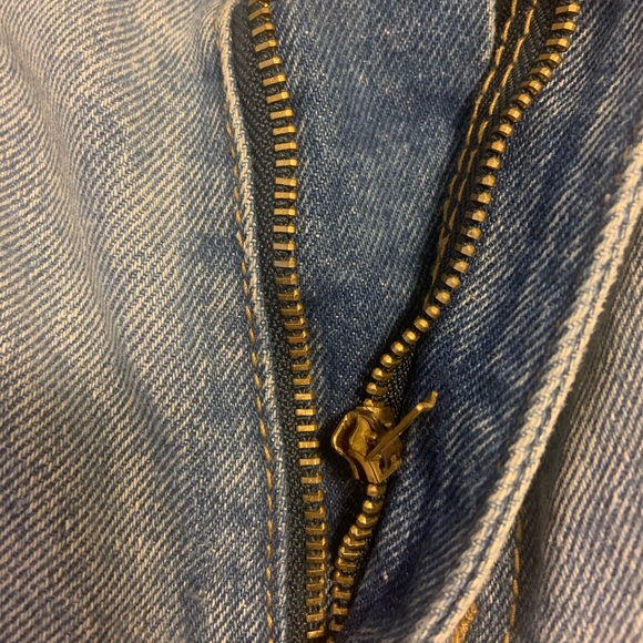 Pretty Little Thing Mom Jeans - Picture 3 of 3